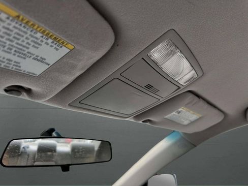 Used 2009 Toyota Camry image 30