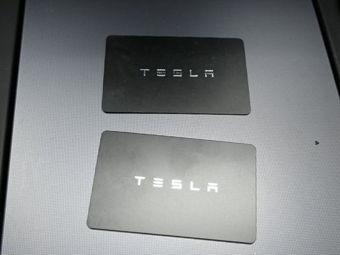Used 2024 Tesla Model 3 Long Range AWD/4WD image 36