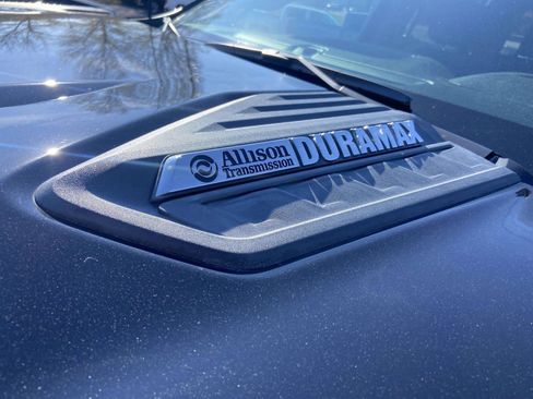 Used 2022 Chevrolet Silverado 3500 LT w/ Convenience Package image 24