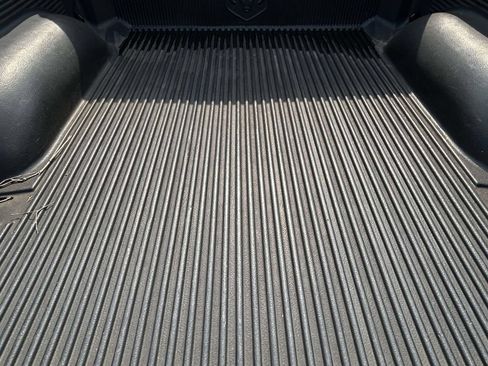 Used 2014 RAM 1500 Express AWD/4WD image 13
