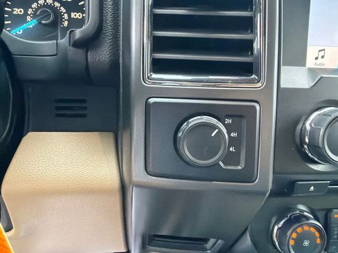 Used 2018 Ford F150 XLT w/ Equipment Group 302A Luxury AWD/4WD image 16