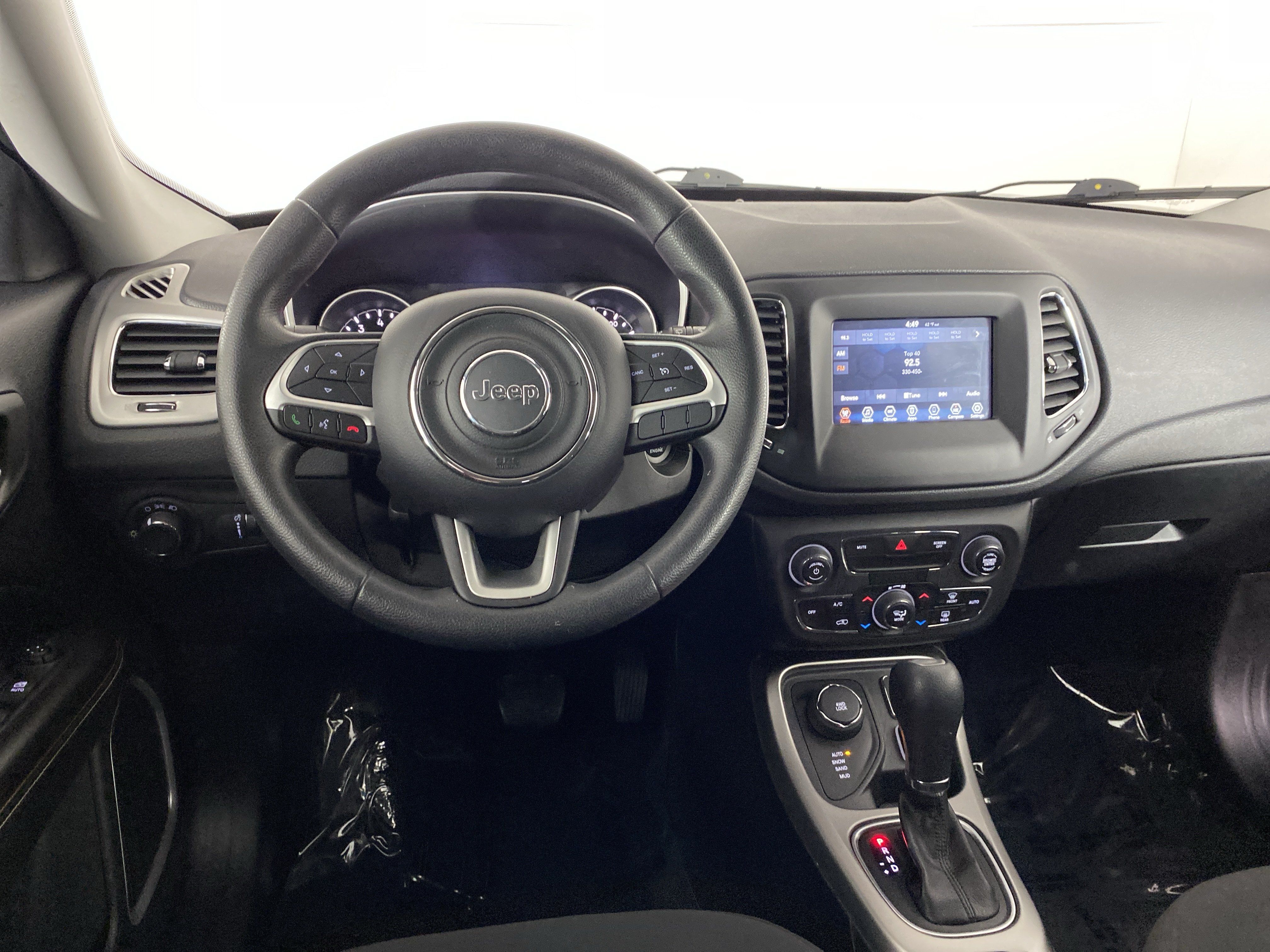 Used 2019 Jeep Compass Sport AWD/4WD image 18