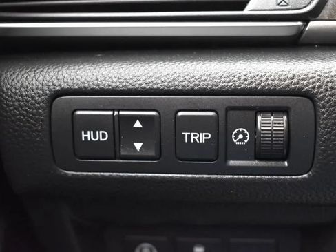 Used 2018 Honda Accord Touring image 22