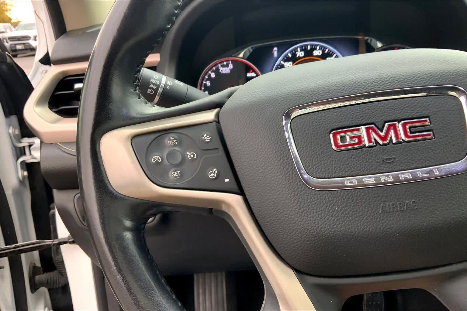 Used 2019 GMC Acadia Denali AWD/4WD image 24