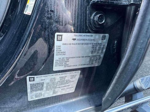 Used 2020 Chevrolet Silverado 1500 LT w/ Convenience Package image 10