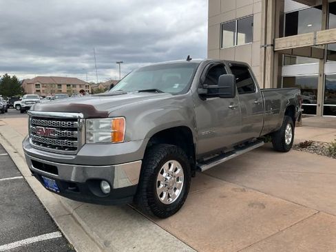 Used 2014 GMC Sierra 3500 SLT w/ SLT Convenience Package AWD/4WD image 3