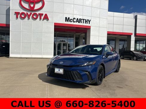 New 2026 Toyota Camry SE image 37