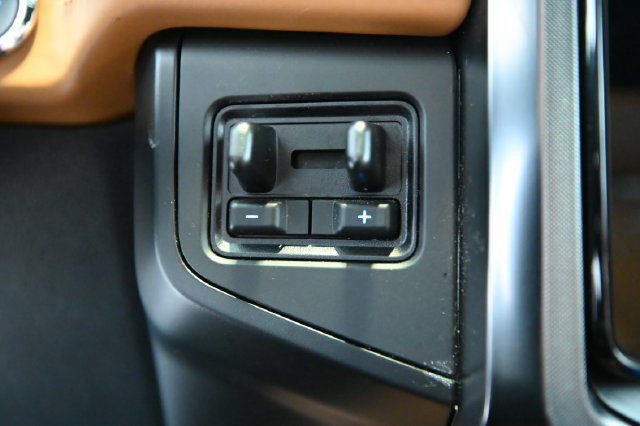 Used 2024 Ford Expedition Max Platinum AWD/4WD image 31