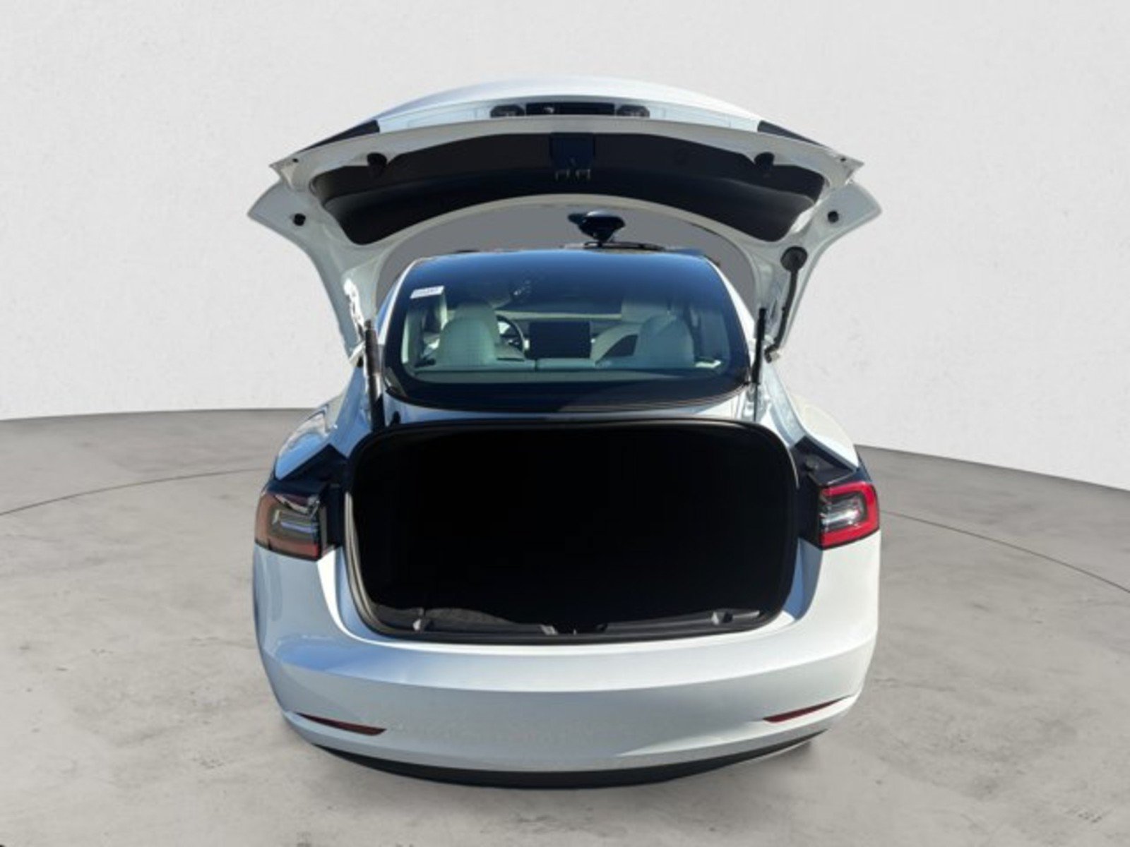 Used 2023 Tesla Model 3 Standard Range RWD image 19