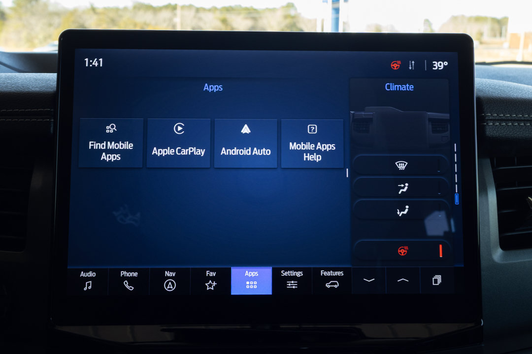Used 2024 Ford Expedition XLT AWD/4WD image 19