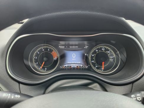 Used 2019 Jeep Cherokee Limited w/ Luxury Group image 28