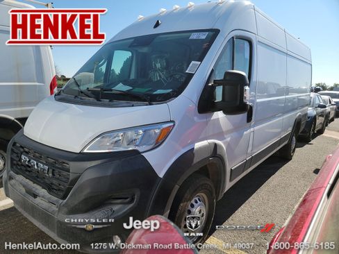 Used 2025 RAM ProMaster 3500 w/ Convenience Group image 1