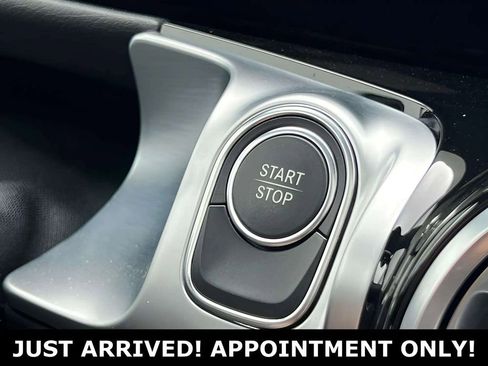 Used 2023 Mercedes-Benz EQB 350 4MATIC SUV image 32