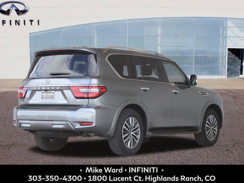 Used 2024 Nissan Armada SL image 6