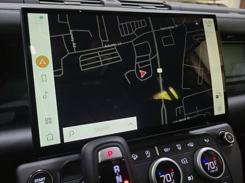 New 2026 Land Rover Defender 110 S AWD/4WD image 32