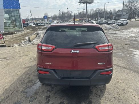 Used 2015 Jeep Cherokee Latitude w/ Comfort/Convenience Group image 7