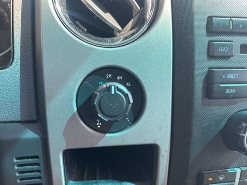 Used 2011 Ford F150 XLT w/ XLT Convenience Pkg image 21