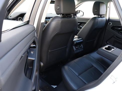 Used 2023 Land Rover Range Rover Evoque SE image 19