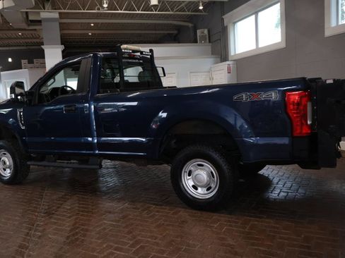Used 2017 Ford F350 XL AWD/4WD image 4
