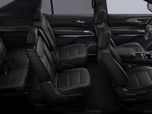 New 2026 Chevrolet Traverse LT w/ Sun and Wheel Package AWD/4WD image 7
