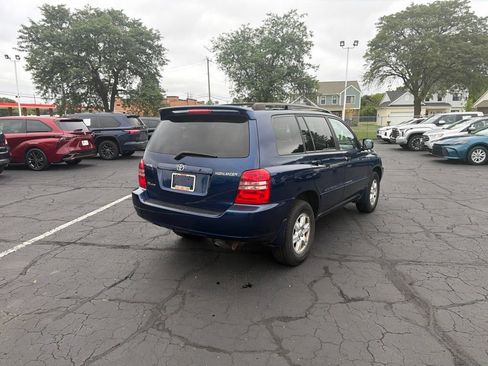 Used 2002 Toyota Highlander 4WD V6 w/ Appearance Pkg image 6