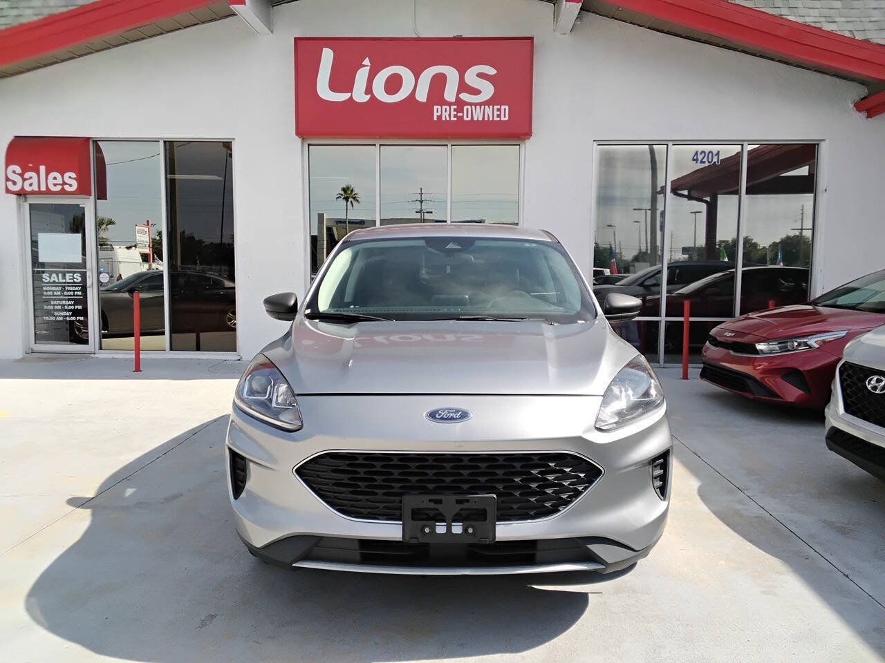 Used 2022 Ford Escape SE AWD/4WD image 1