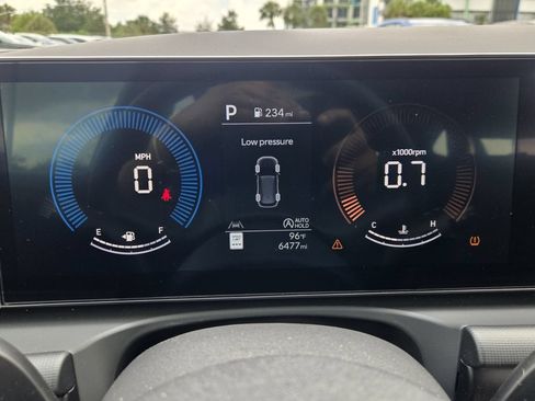 Certified 2026 Hyundai Tucson SE FWD image 21