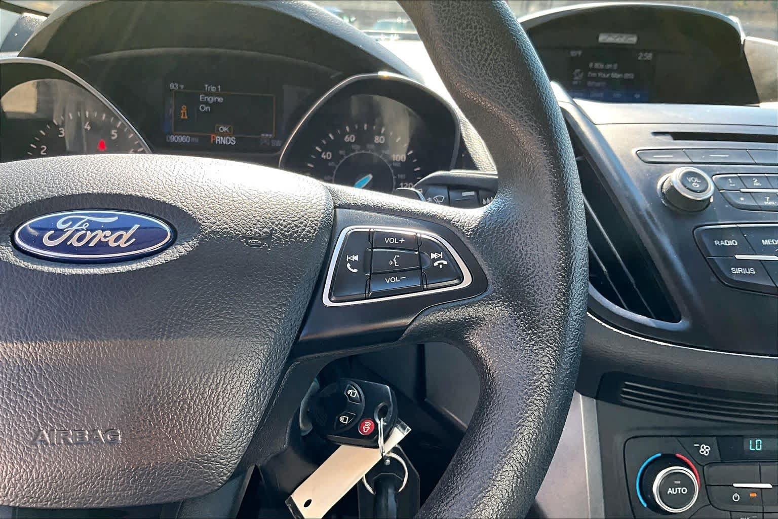 Used 2017 Ford Escape SE FWD image 23