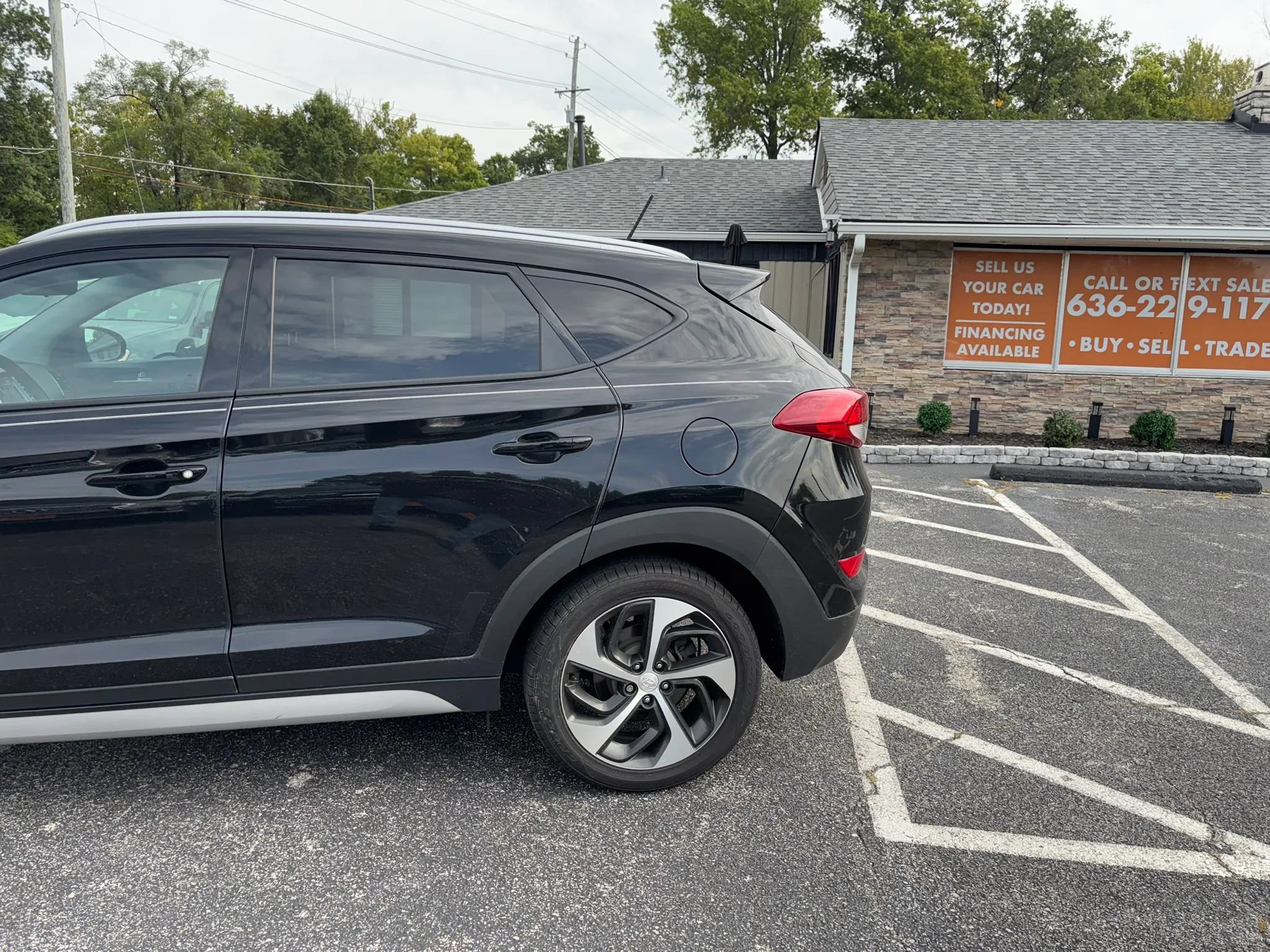 Used 2017 Hyundai Tucson Sport FWD image 5
