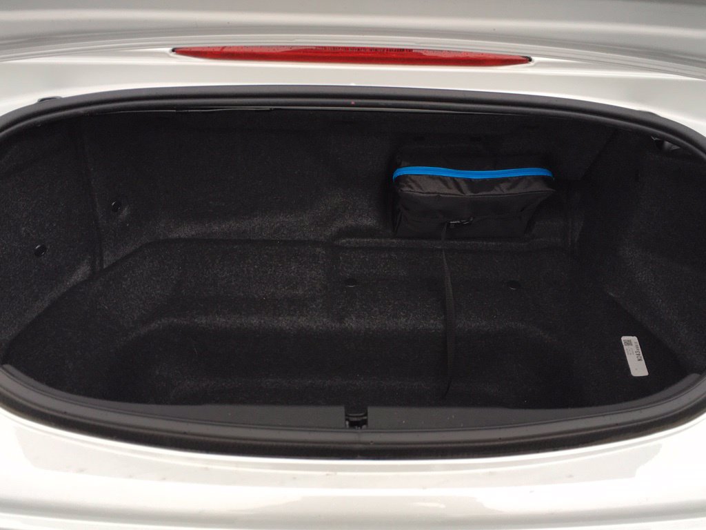 Used 2019 MAZDA MX-5 Miata Sport RWD image 29