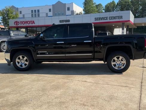 Used 2017 GMC Sierra 1500 SLT w/ SLT Preferred Package image 3