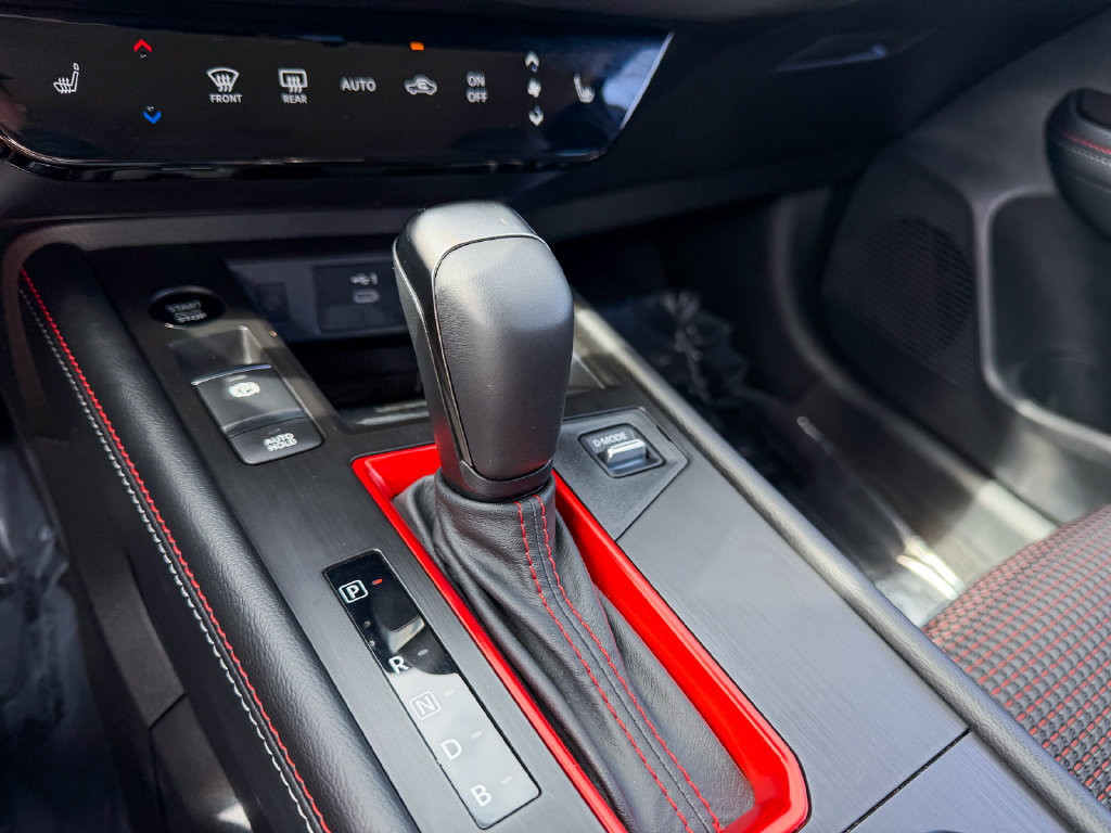 Certified 2026 Nissan Kicks SR AWD/4WD image 20