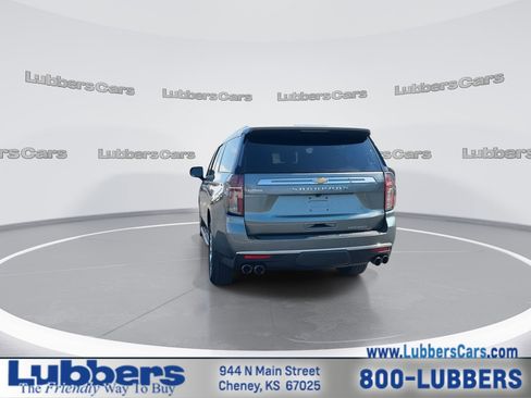 Used 2023 Chevrolet Suburban Premier image 7