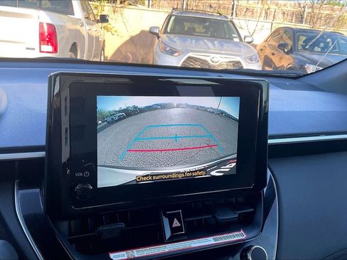 Used 2025 Toyota Corolla Cross AWD Hybrid image 27