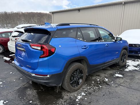 Used 2024 GMC Terrain AT4 w/ Infotainment Package II image 4