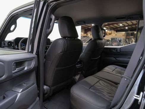 Used 2025 Toyota Land Cruiser image 68