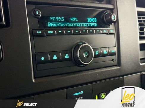 Used 2019 Chevrolet Express 2500 w/ Driver Convenience Package RWD image 17