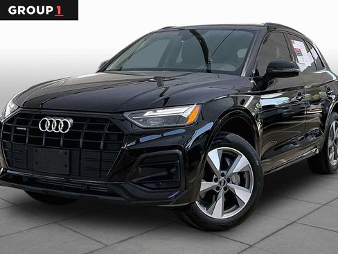 Used 2025 Audi Q5 2.0T Premium w/ Convenience Plus Package AWD/4WD image 1