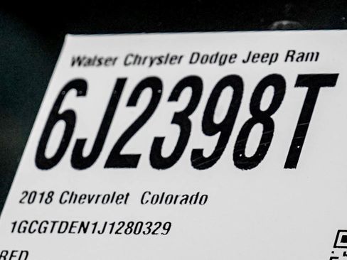 Used 2018 Chevrolet Colorado Z71 AWD/4WD image 26