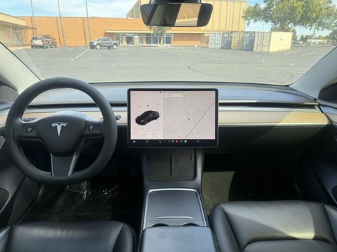 Used 2021 Tesla Model 3 Long Range AWD/4WD image 14