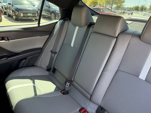 Used 2026 Toyota Camry SE w/ Convenience Package FWD image 30
