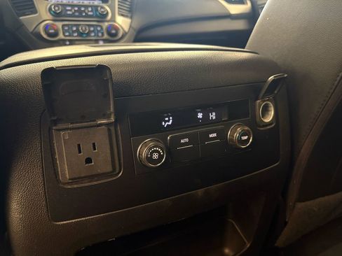 Used 2019 Chevrolet Tahoe LT image 36