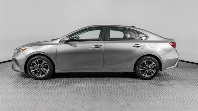 Used 2024 Kia Forte LXS FWD image 3