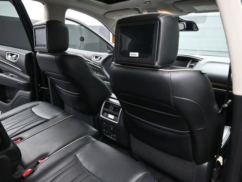 Used 2017 INFINITI QX60 FWD w/ Deluxe Technology Package image 29