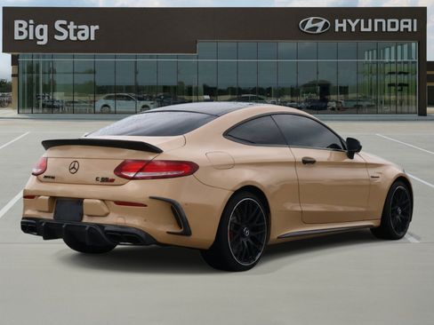 Used 2017 Mercedes-Benz C 63 AMG S image 4