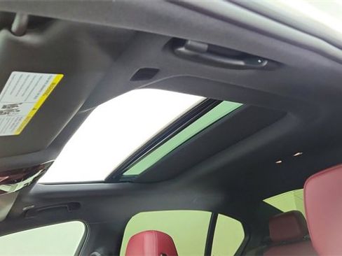 Used 2025 BMW i5 eDrive40i w/ M Sport Package image 53