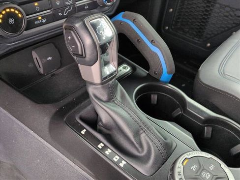 Certified 2022 Ford Bronco Black Diamond image 12