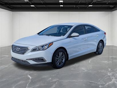 Used 2015 Hyundai Sonata SE w/ Option Group 09