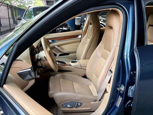 Used 2014 Porsche Panamera image 7
