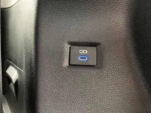 Used 2024 Toyota Sequoia Limited image 27